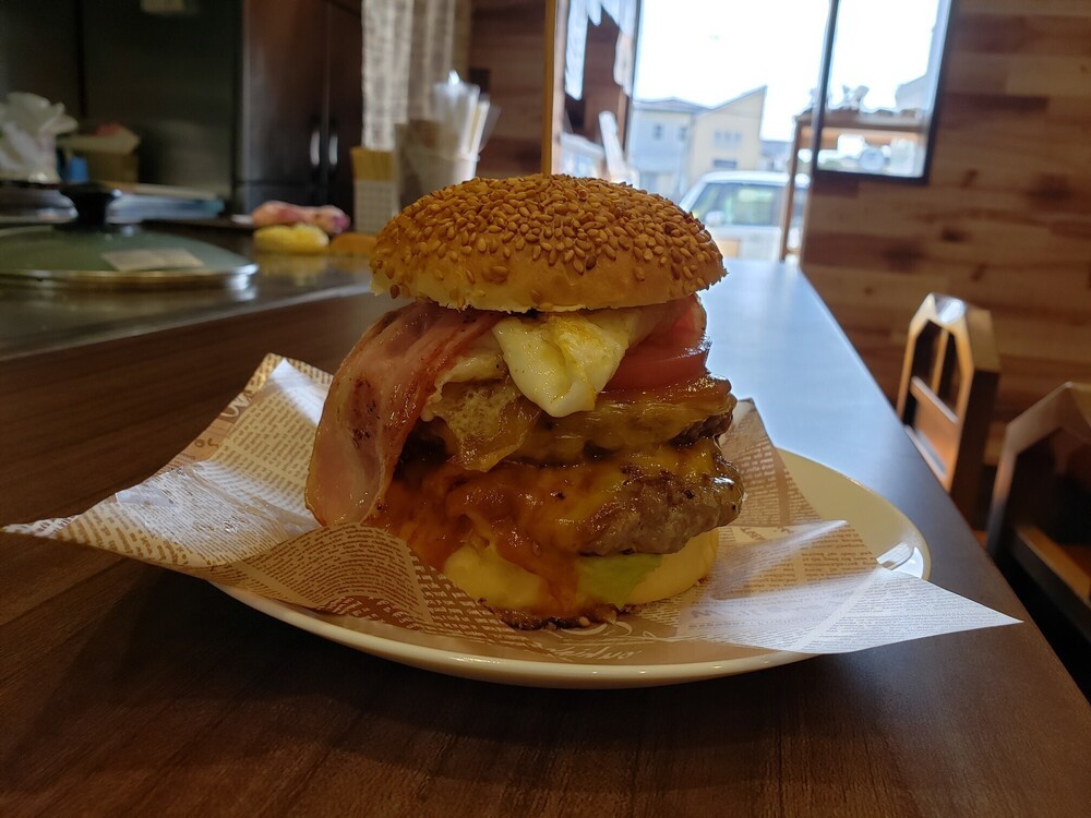 加古川市の本格ハンバーガー6選！肉汁溢れる人気専門店や話題の新店舗も！