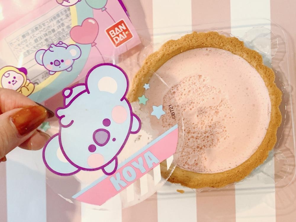 【BTS】ファミマ限定「BT21タルト」のフィルム活用法!100均でできる超簡単リメイク3つ