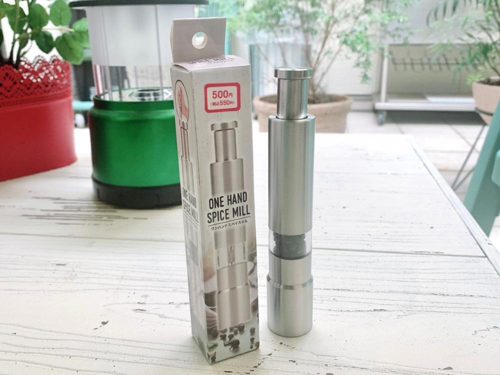 ワッフルメーカー、ミル、レンジ調理器...ダイソーで買うべき話題のキッチン雑貨3つ