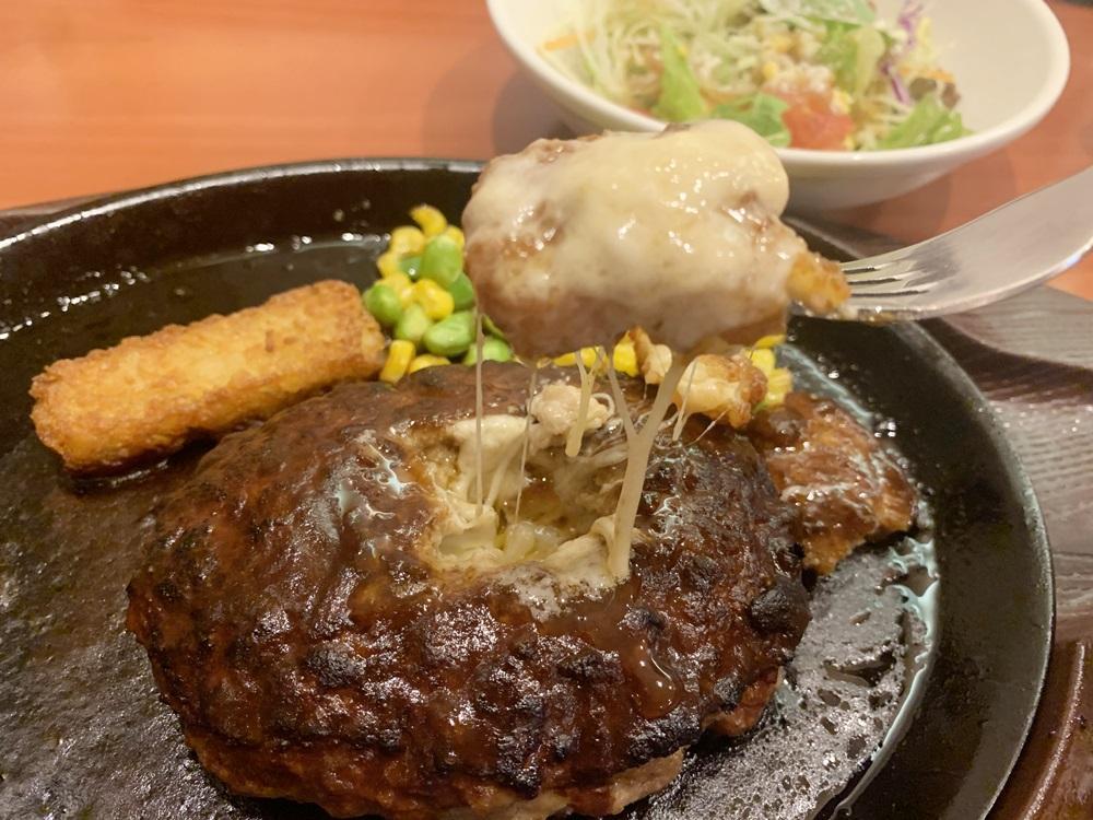 ガストで1000円チャレンジ!看板メニューの「絶品アレンジ」は絶対マネして!