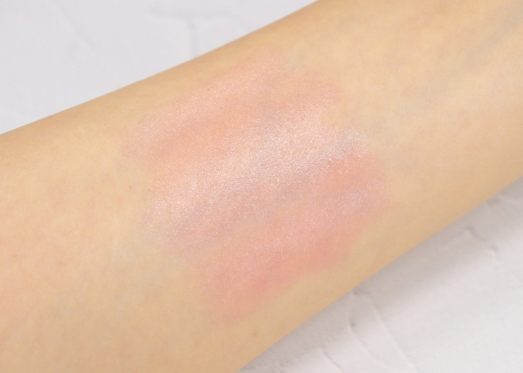 “12種の星座石リップ”最後の1本が11月に発売。艶めく【JILL STUART】のお守りリップはもうチェックした?