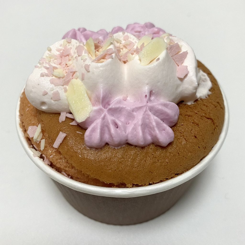 セブンイレブン,さくらクリームシフォン
