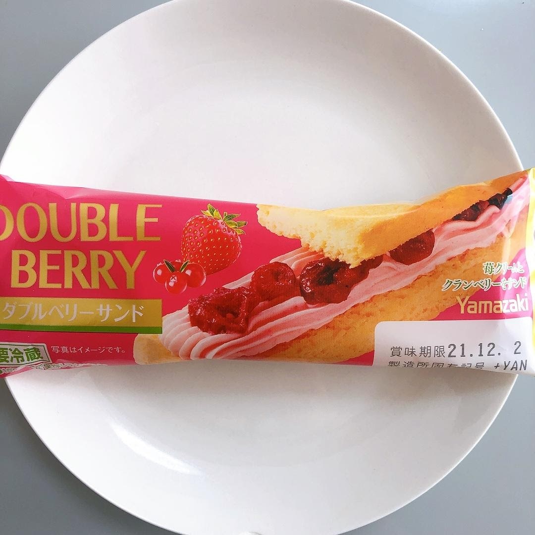 ダブルベリーサンド