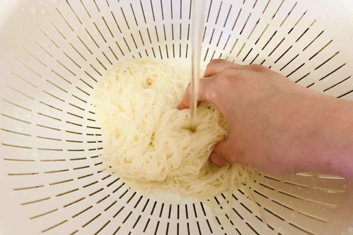 そうめんを茹でるとき、鍋に「あるもの」を入れると激ウマ　麺が全然ちがう…