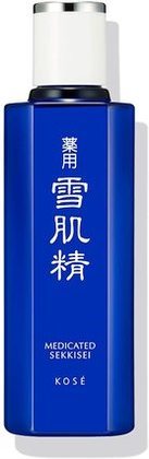 雪肌粋と雪肌精の違いは3つ！【結論】あなたにオススメなのはこっちです。