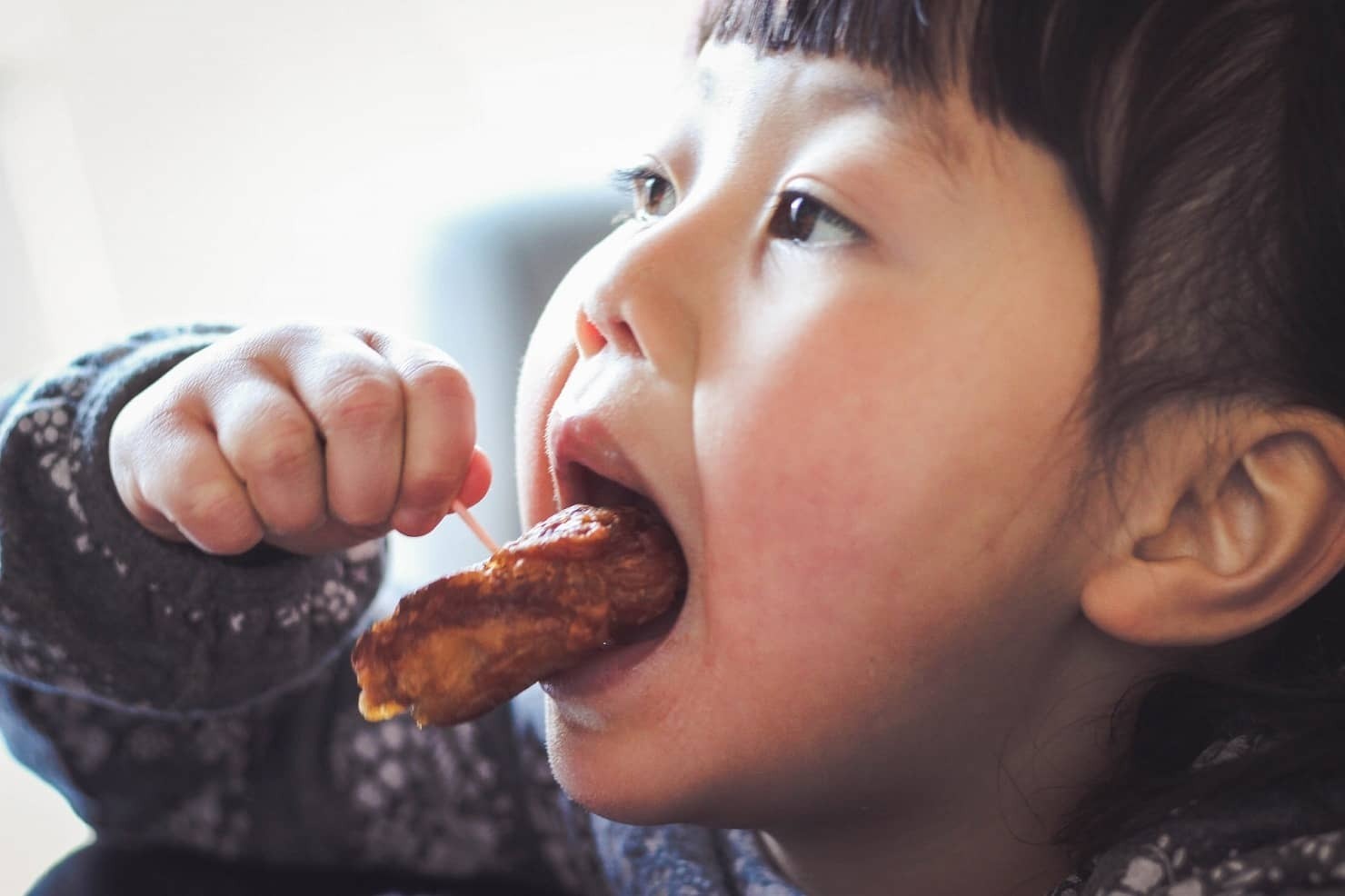 【管理栄養士監修】赤ちゃんの離乳食はいつからどう進める？ 　離乳初期～完了期までそれぞれ紹介！