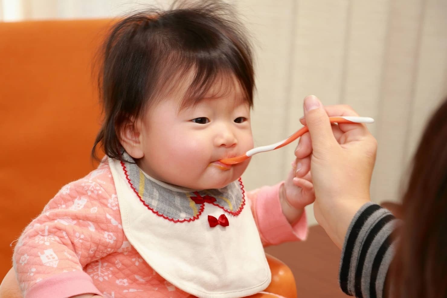 赤ちゃんが離乳食を食べないのはなぜ？ 食べてくれない原因と8つの対策方法を紹介！