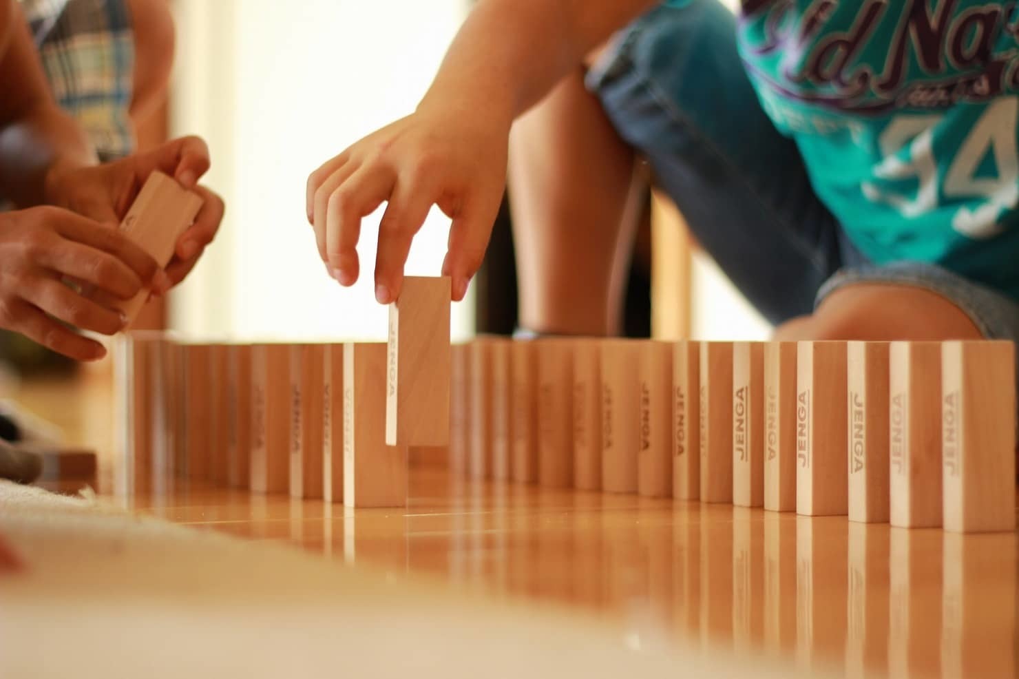 子供におすすめなドミノおもちゃ10選 楽しく知育教育を進めるのに人気!