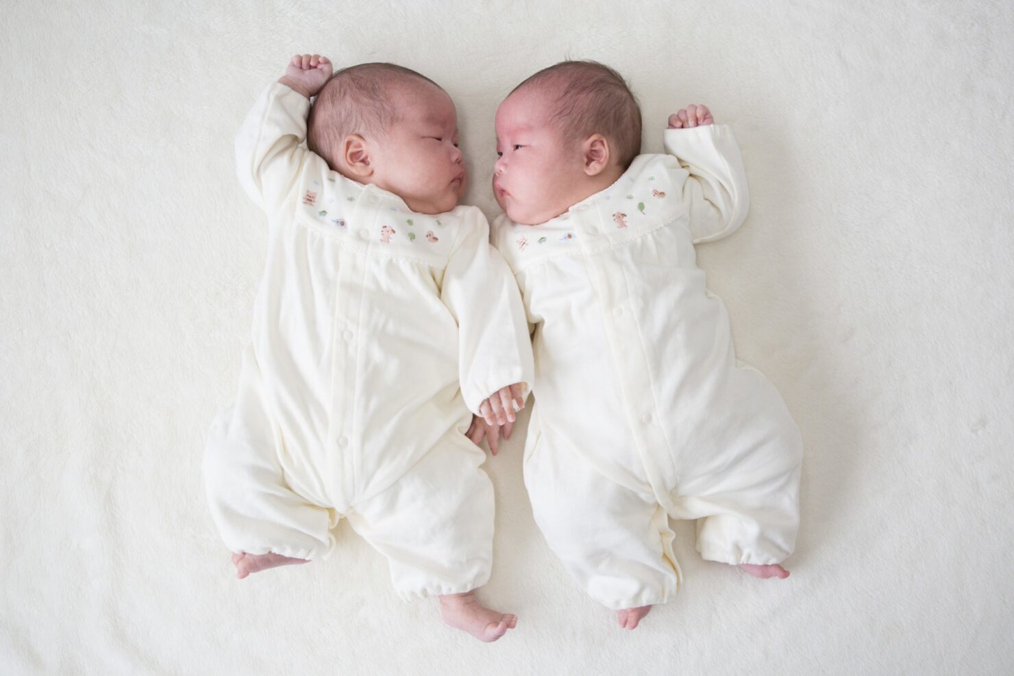 【医師監修】妊娠検査薬の陽性、陰性判定の仕組みは? 陰性なのに生理が来ないのは? 病院受診の目安も解説