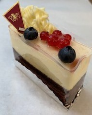 松戸駅のケーキ屋おすすめ7選！手土産・誕生日に人気な名店や駅ナカ店も！