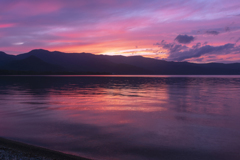 【北海道】美しすぎる絶景『湖』17選｜透明度日本一や世界遺産の湖も！