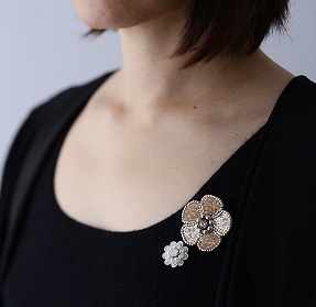 刺繍を仕事にするには？オートクチュール刺繍の資格の取り方・講師になるには・手芸講師の収入は…ご紹介します！