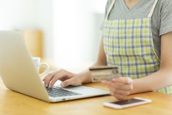 クレジットカード,生活費,おすすめ