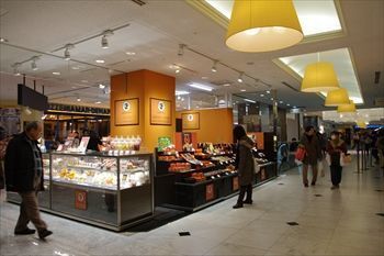 新横浜駅のケーキ屋おすすめ7選！手土産に人気な名店や駅ナカ店も！