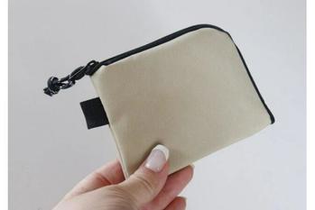 ダイソーが凄い商品出してた!「旅行用にもちょうどいい!」コスパも抜群な優秀財布