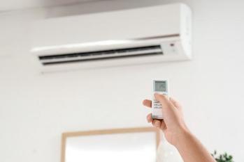 1日3時間の“ちょっと使い”なら「エアコン」と「電気ヒーター」のどちらがコストをおさえられる?