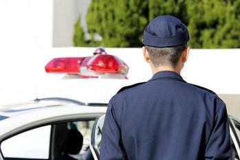 「キャリア警察官」と「ノンキャリア警察官」の収入や仕事内容の違いは何?