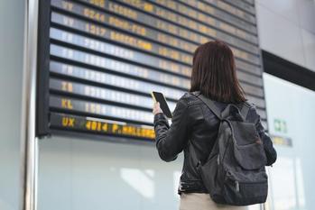 「航空株主優待券」で「旅費」をどれだけ「節約」できる? 株主以外が入手する方法とは?