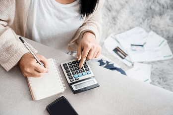 富裕層は節約術も一流?!お金持ちに共通する考え方とは