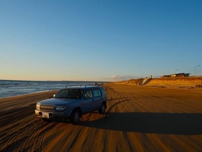 日本で唯一！砂浜を車で走れる！【石川】千里浜なぎさドライブウェイ！1.jpg