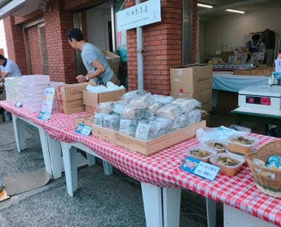 【神奈川】行列覚悟！名店の味がお手頃にいただける葉山朝市1.jpg