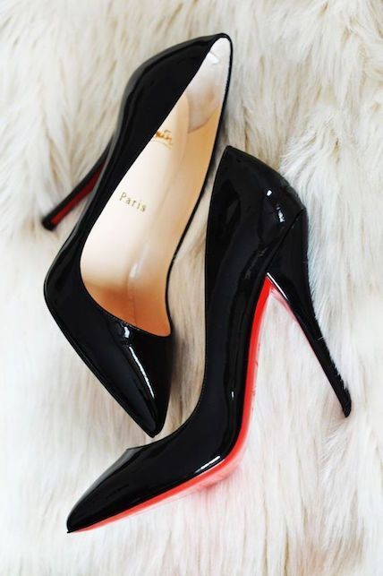 女性の憧れ靴ブランド Christian Louboutin(クリスチャンルブタン)の魅力を徹底調査！