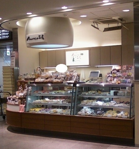 立川駅のケーキ屋おすすめ22選！手土産や誕生日に人気な名店や駅ナカ店も！