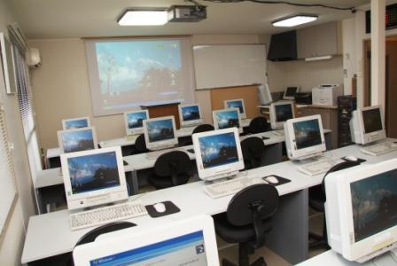 金沢市のパソコン教室17選！通いやすい駅前スクールや無料体験プランも！
