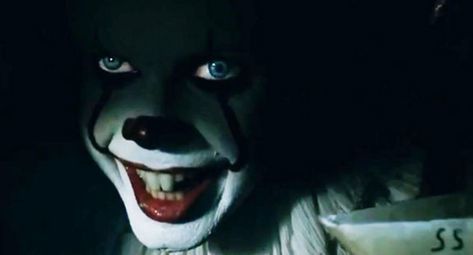  映画『IT』ペニーワイズはなぜジョージを襲った？排水溝でのシーンを考察！