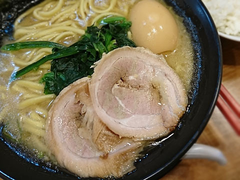 浅草の家系ラーメン店5選！本格濃厚スープの名店や深夜営業の人気店も！