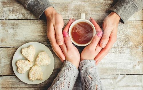 末っ子気質女性の性格と特徴は？末っ子あるある＆兄弟・恋愛における相性も紹介