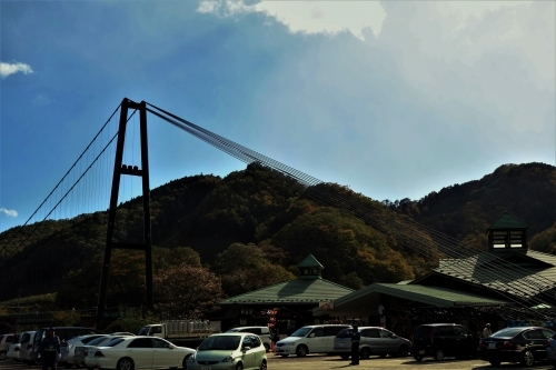 塩原温泉郷いで湯満喫の紅葉ドライブ【栃木】