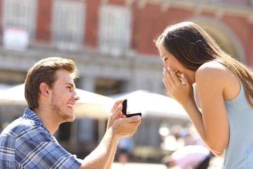 モテる職業ランキング!【男女別でモテる職業がわかる】