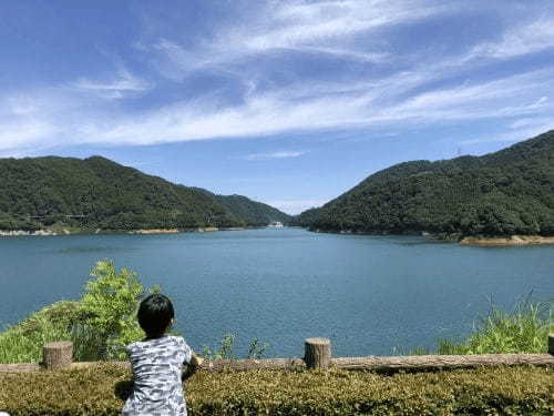 【神奈川】水と緑に囲まれた清川村「宮ヶ瀬湖畔園地」見どころ紹介1.jpg