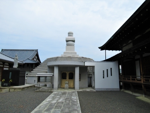 【香川】空海生誕の地、七十五番札所「善通寺」参拝のススメ1.jpg