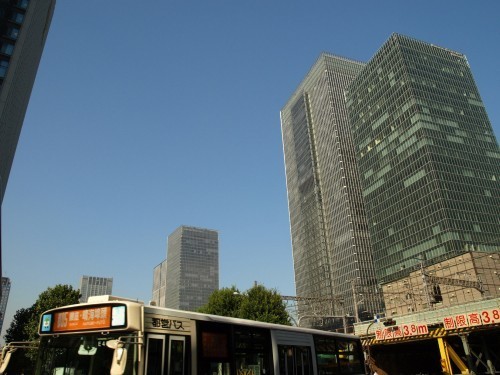 東京駅ナカの回転寿司はココ！回らないけど安くて旨い駅地下の人気店も！