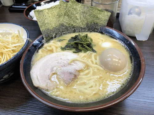 山梨の家系ラーメン店17選！本格濃厚スープの名店や深夜営業の人気店も！