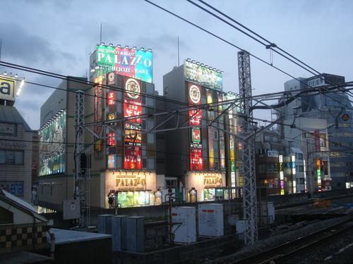 【最新】三鷹周辺・駅近の100均全店舗まとめ！ダイソー・キャンドゥは？