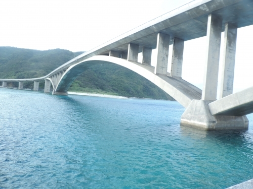 沖縄:慶良間諸島「阿嘉島・慶留間島・外地島」の見どころスポット！1.jpg