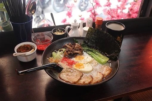 浦和エリアの家系ラーメン店7選！本格濃厚スープの名店や深夜営業の人気店も！