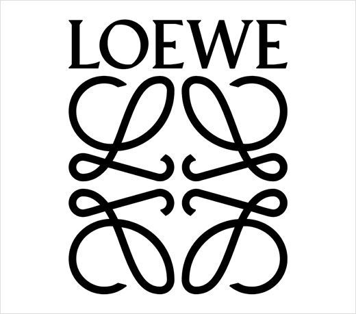 LOEWE(ロエベ)の定番人気商品アマソナの魅力を徹底調査！