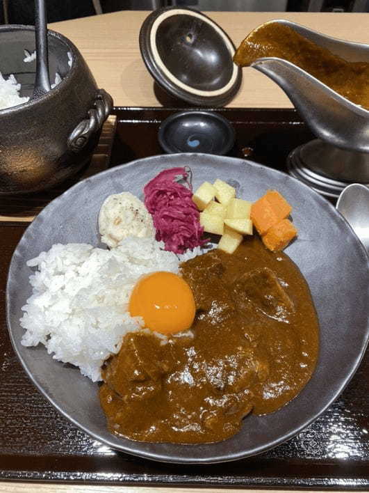 築地の絶品カレーランチ7選！100年続く老舗の名店や話題の人気店も！