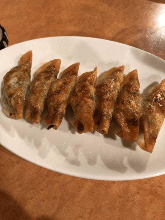 松山の餃子おすすめ7選！鉄板餃子が人気な居酒屋や話題の新店舗も！