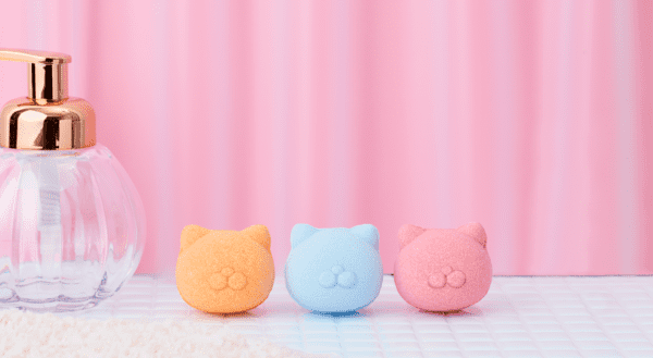 “ねこにモテたい”夢が叶う!?入浴剤「NEKOMOTE Bath Ball」新発売