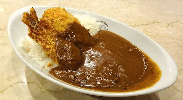 大阪・京橋の絶品カレー11選！本格スパイスカレーや巨大ナンが話題の名店も！