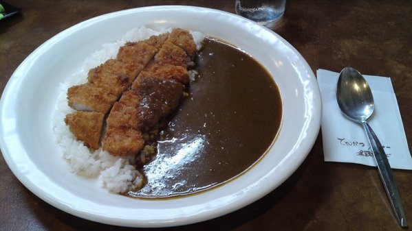 天王寺・阿倍野の絶品カレー13選！行列のできる名店やナン食べ放題の人気店も！