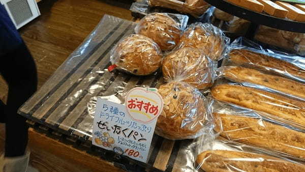 坂戸市のパン屋おすすめ13選！カレーパン日本一の名店やカフェ併設店も！