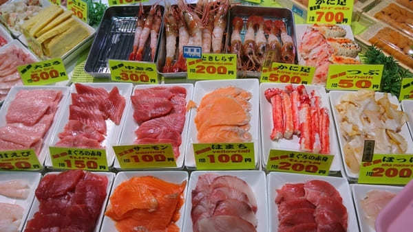 なまら、うめぇっ！【北海道・釧路】和商市場の名物・勝手丼に舌鼓！