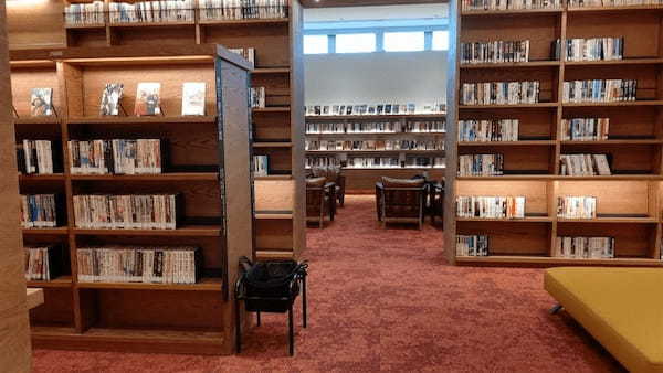 キーノ和歌山に移転した【和歌山市民図書館】は絵になるおしゃれスポット◎