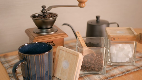 コーヒー豆の劣化を防いで香りを保つ魔法のキャニスター「CUBES」が登場！